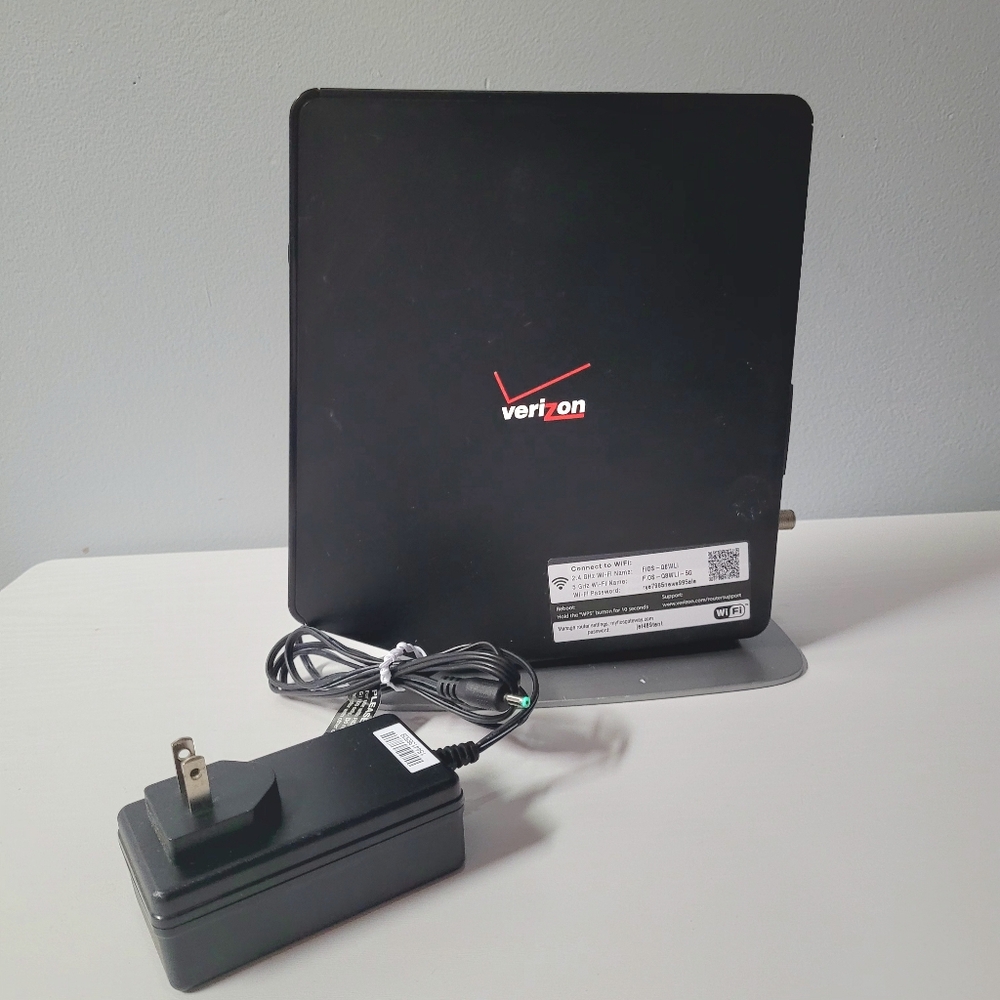 Verizon FiOS-G1100 Quantum Gateway 4-Port WiFi Router (Pre-Owned)
